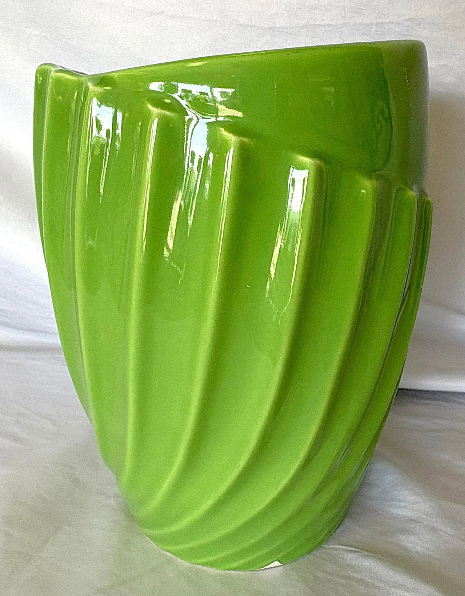 Royal Haeger Chartreuse Green Large Vase/ Ice Bucket C2004 - 6