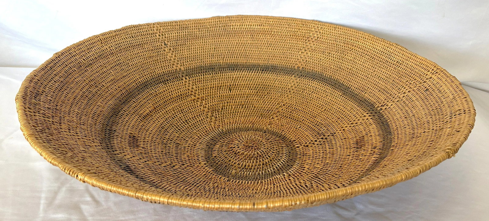 Vintage Native American Natural Fiber Woven Bowl/Basket From the Mid 20th Century - 3