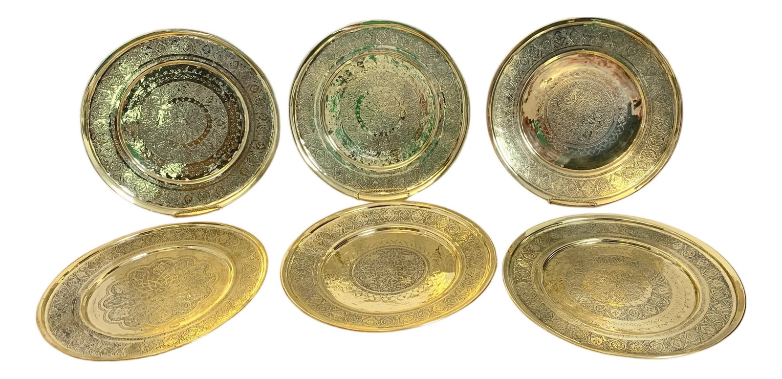 6 Late 19th-Century Anglo-Indian Engraved Brass Charger Plates India, C. 1880s (1 of 10)
