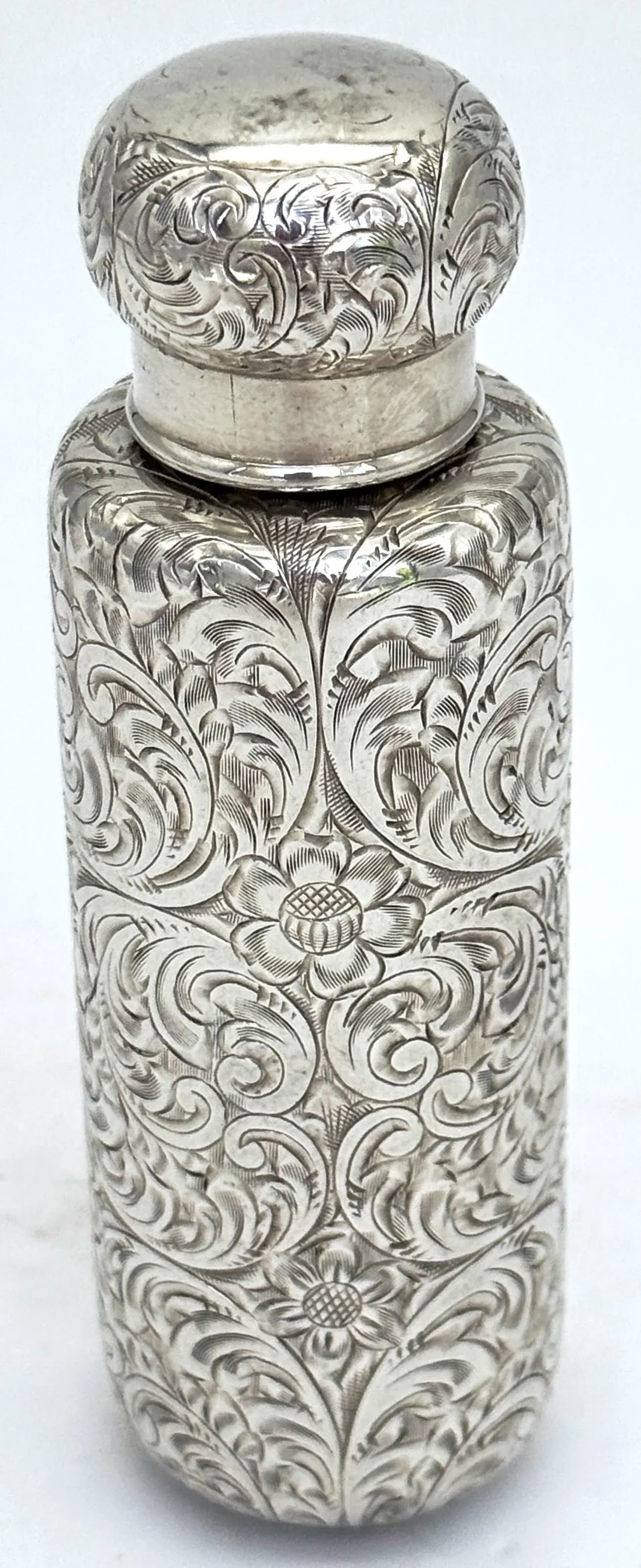 Aesthetic Movement Tiffany & Co. Hand-Engraved Sterling Silver Pocket Flask - 4