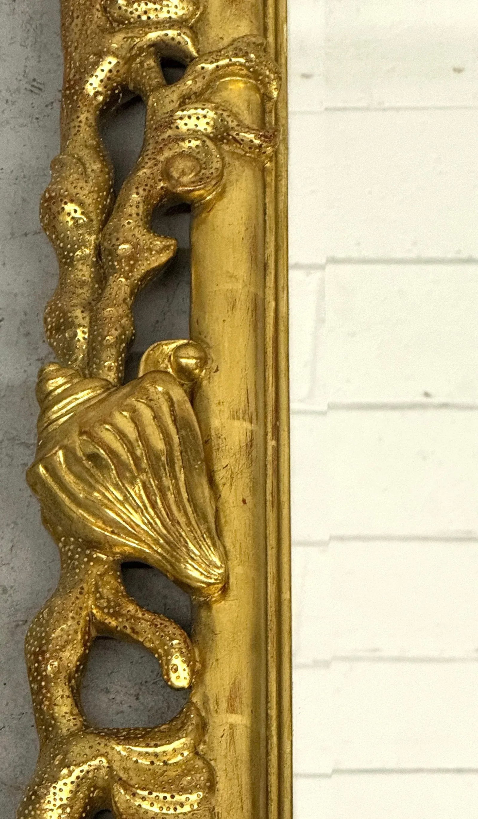 Extraordinary Pair of Italian Carved Giltwood Mirrors with Shell and Coral Motif - 10