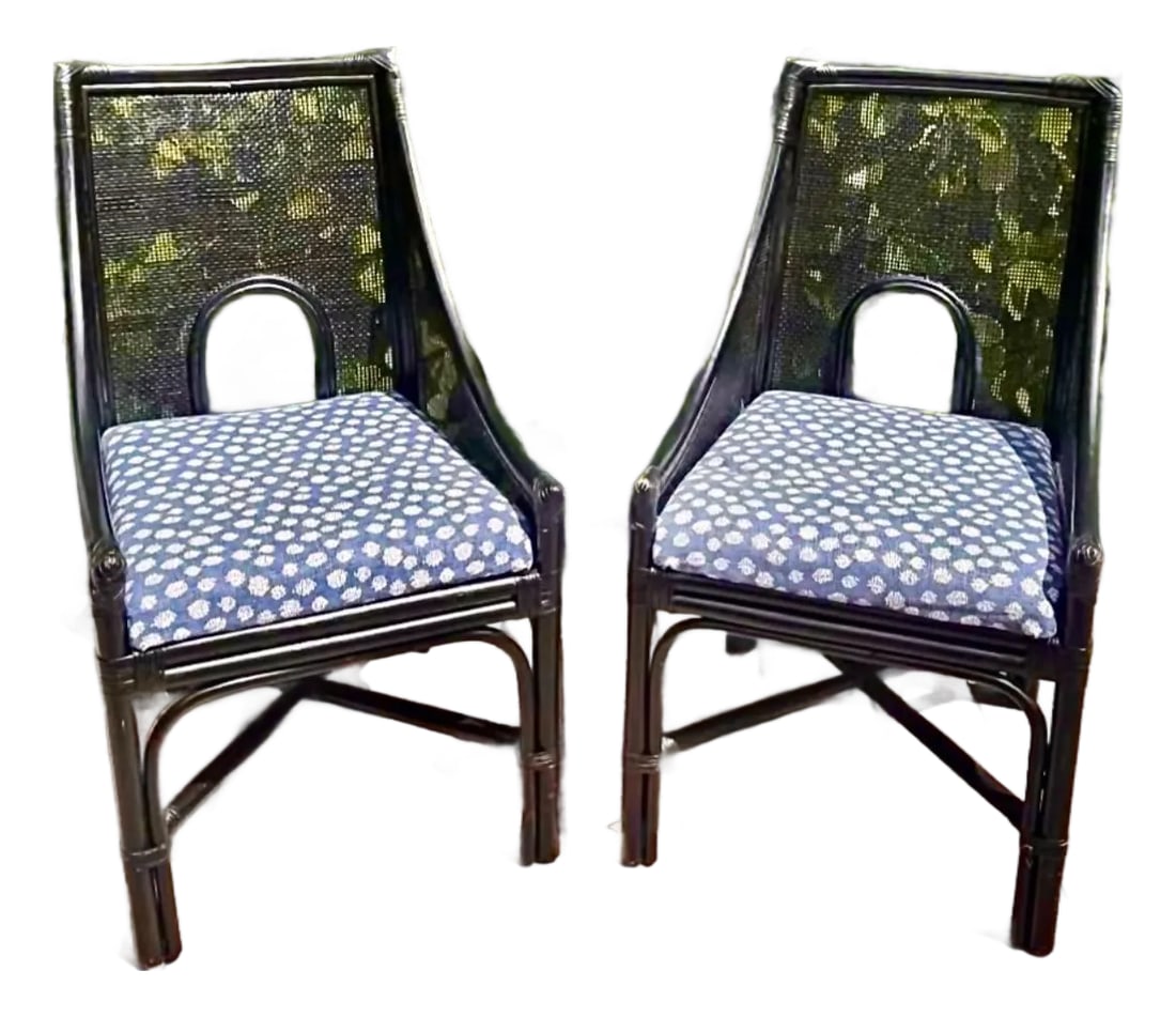 McGuire Barbara Barry Attributed Pair of Accent Chairs: Barbara Barry styled accent or dining chairs. Gracefully curved rattan mid-century modern design. Excellent joinery with leather in a dark tobacco finish. Quality craftsmanship with double wall mesh