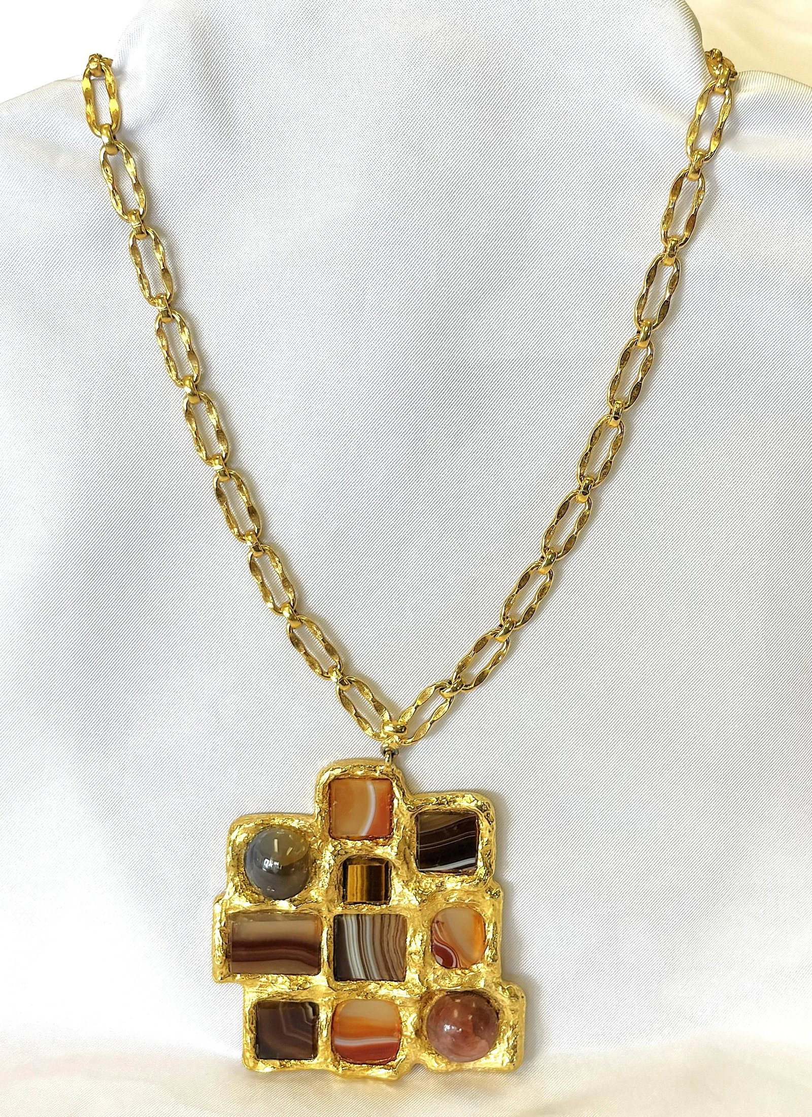 Vintage Designer Kenneth Lane Signed Geometric Pendant Necklace - 6