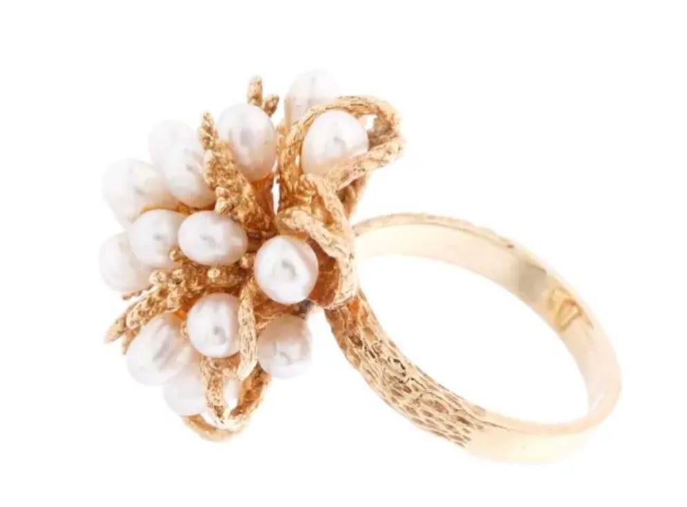 14k Gold and Cluster Pearls Ring - 4