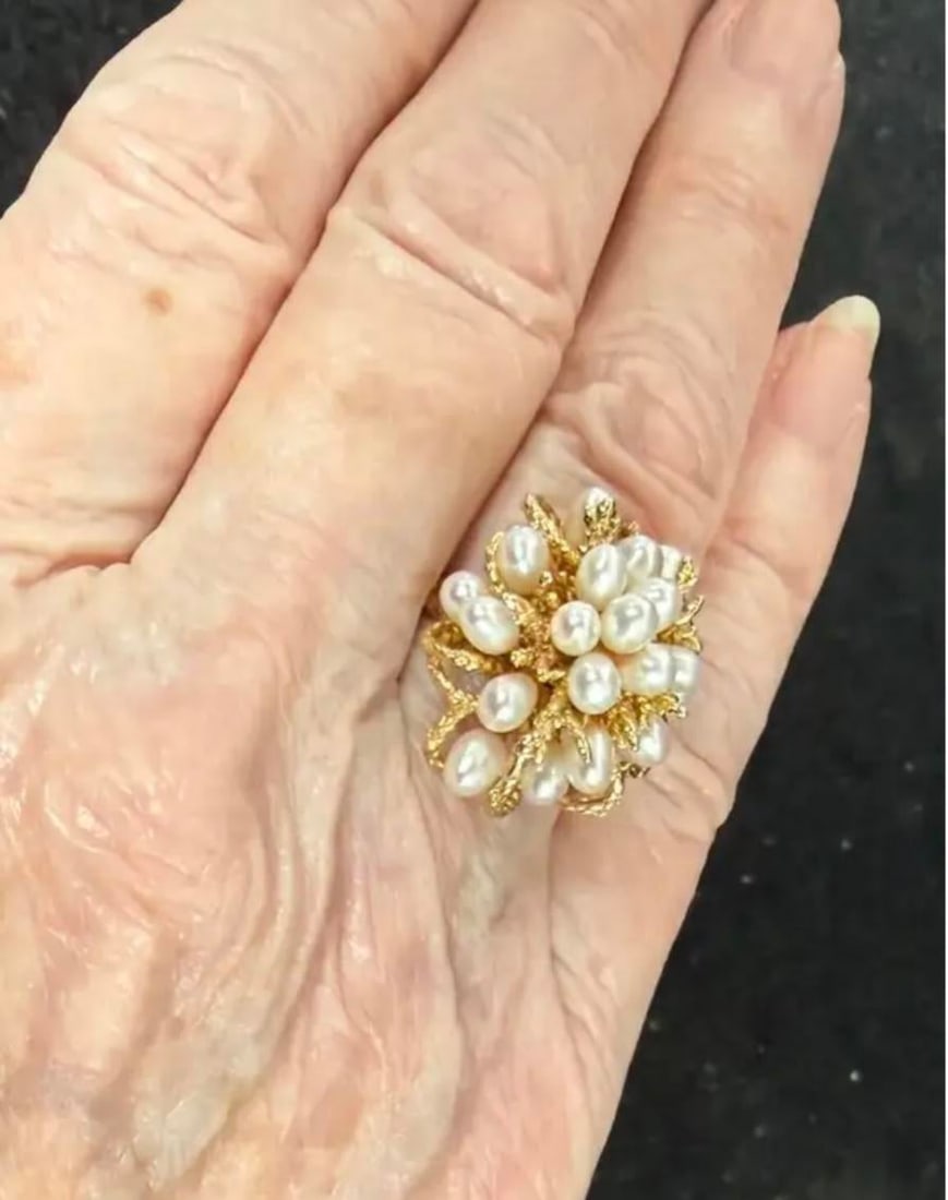 14k Gold and Cluster Pearls Ring - 6