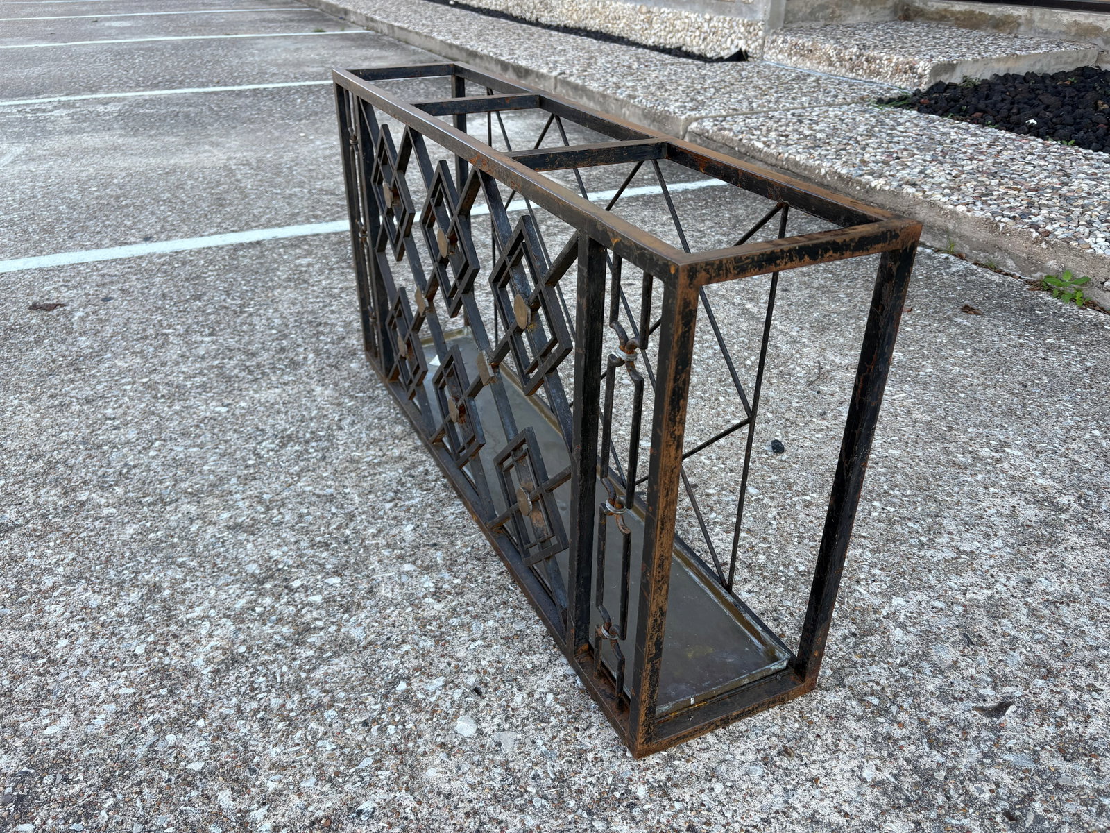 1930s French Art Deco Wrought Iron Umbrella Stand - 6