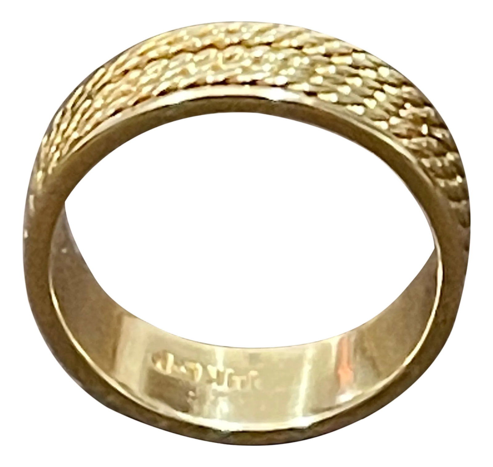 14 Karat Yellow Gold Classic Wide Wedding Band Ring, Unisex: 14 Karat Yellow Gold Classic Wide Wedding Band Ring Size 6, Unisex This timeless style adds a Light classic Design on the middle of the band. Quality craftsmanship makes this long lasting band a