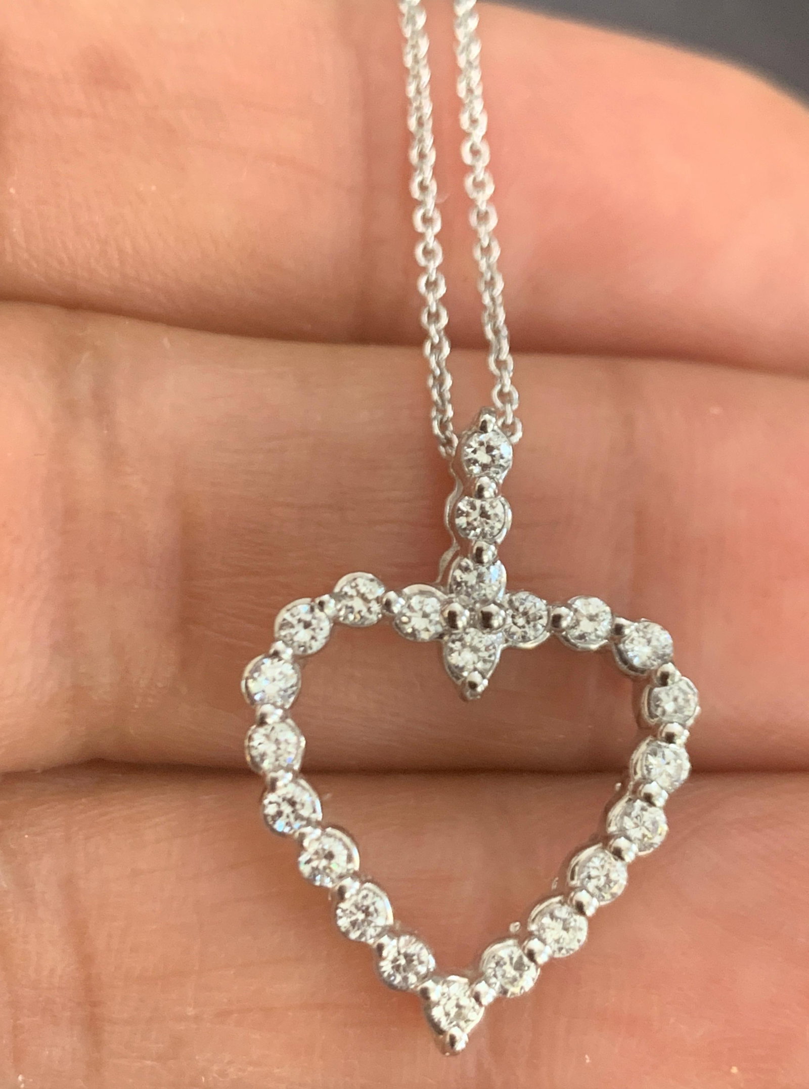 1 Carat Diamond Heart Pendant/ Necklace 14 Karat White Gold with Chain - 3