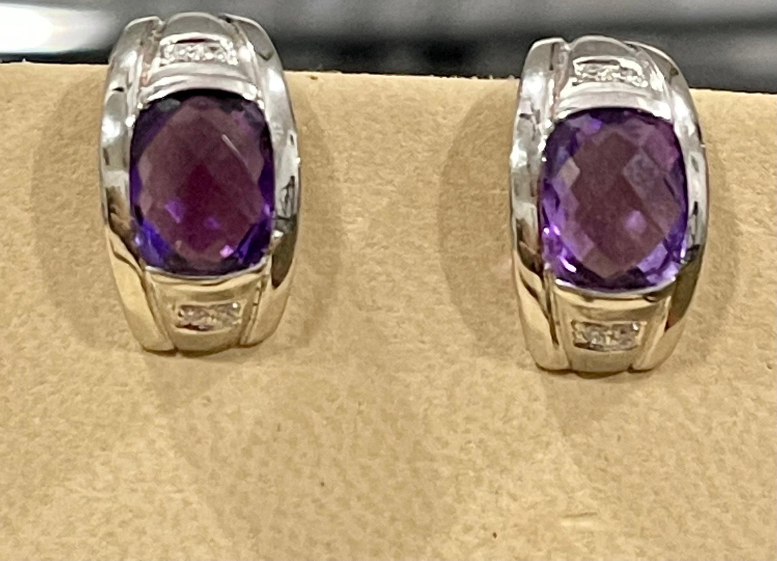 6 Carat Amethyst and Diamond 14 Karat White Gold Earrings, Omega Back - 16