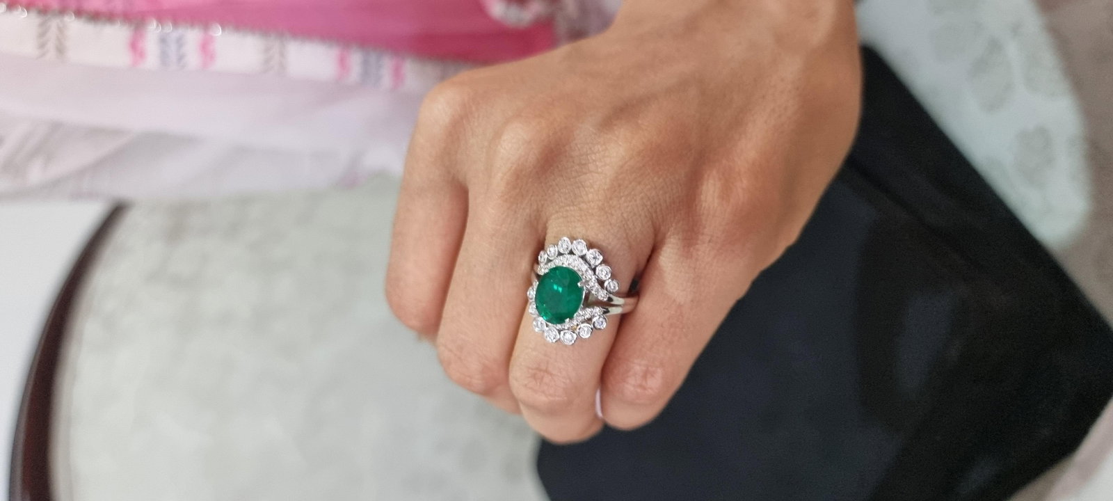 2.96 carats Natural Zambian Emerald Ring with Diamonds 0.65 carats and 14k Gold - 14
