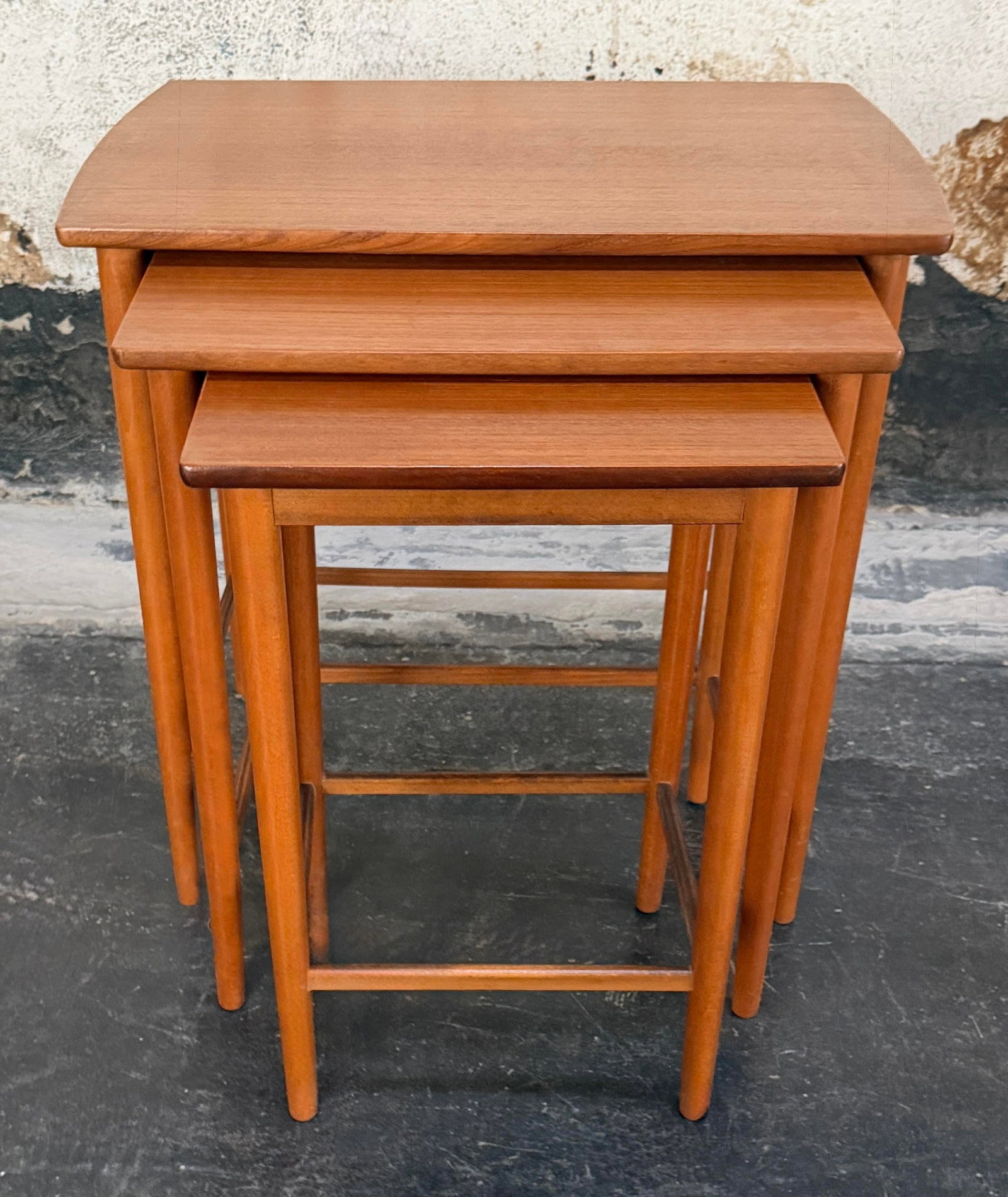 Set of 3 Mid-Century Modern Teak Nesting End Tables by Seffle Möbelfabrik C. 1950s - 4