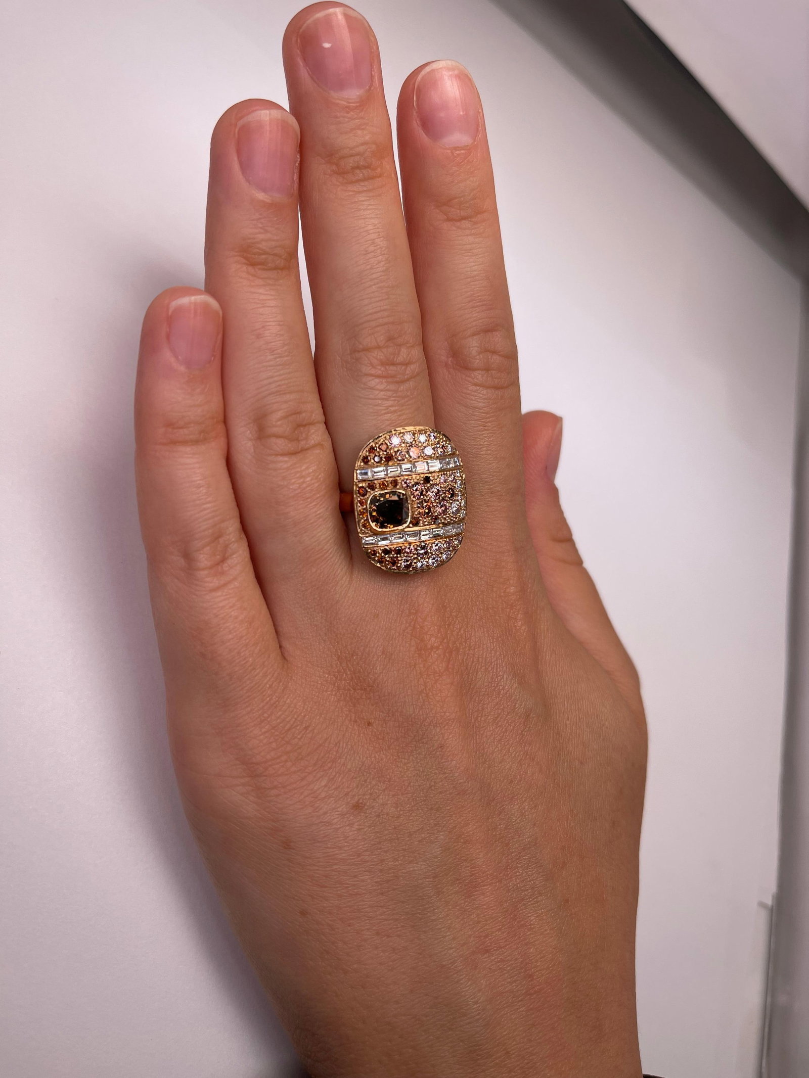 Wagner Cove Fancy Colored Diamonds Simon Ardem New York Fall Collection Ring, Size 6 - 3