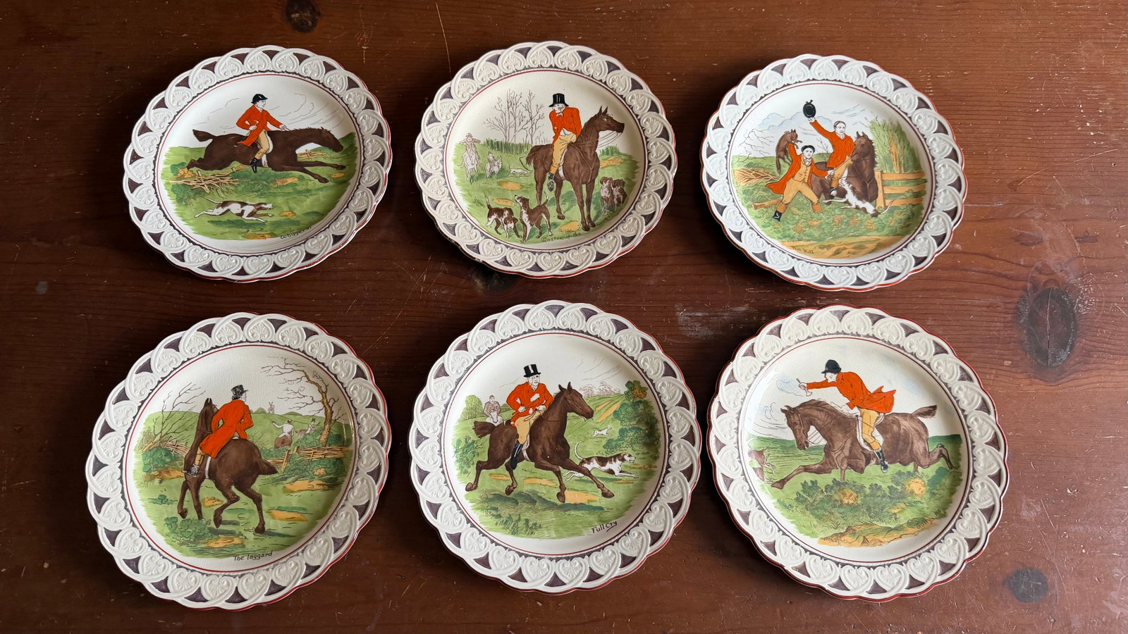 A Very Fine Set of 6 Wedgwood Equestrian and Fox Hunting Scene Plates, Circa 1920's - 14