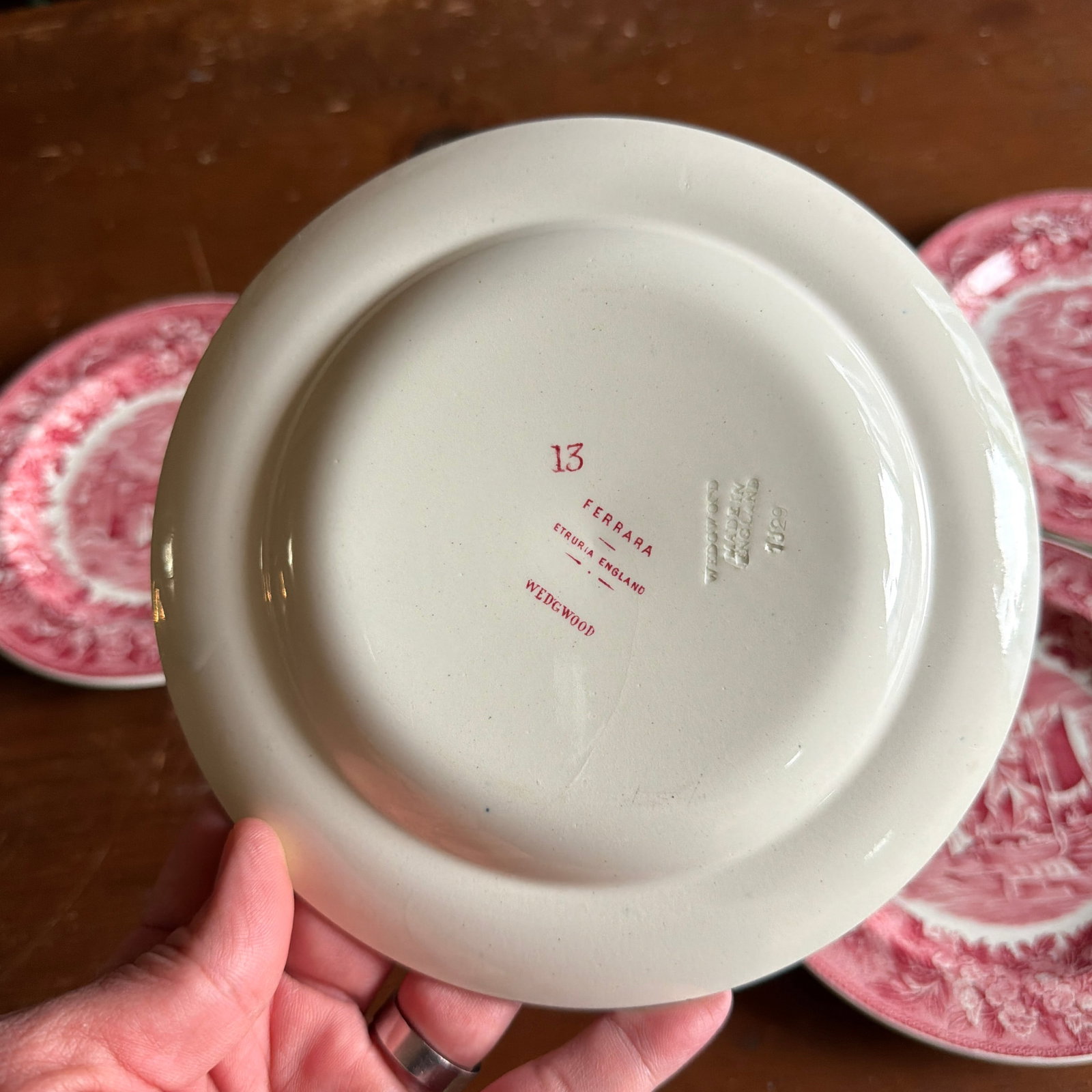 A Fine Set of 5 Vintage Wedgwood "Ferrara" Red Transferware Plates, 1960's - 10