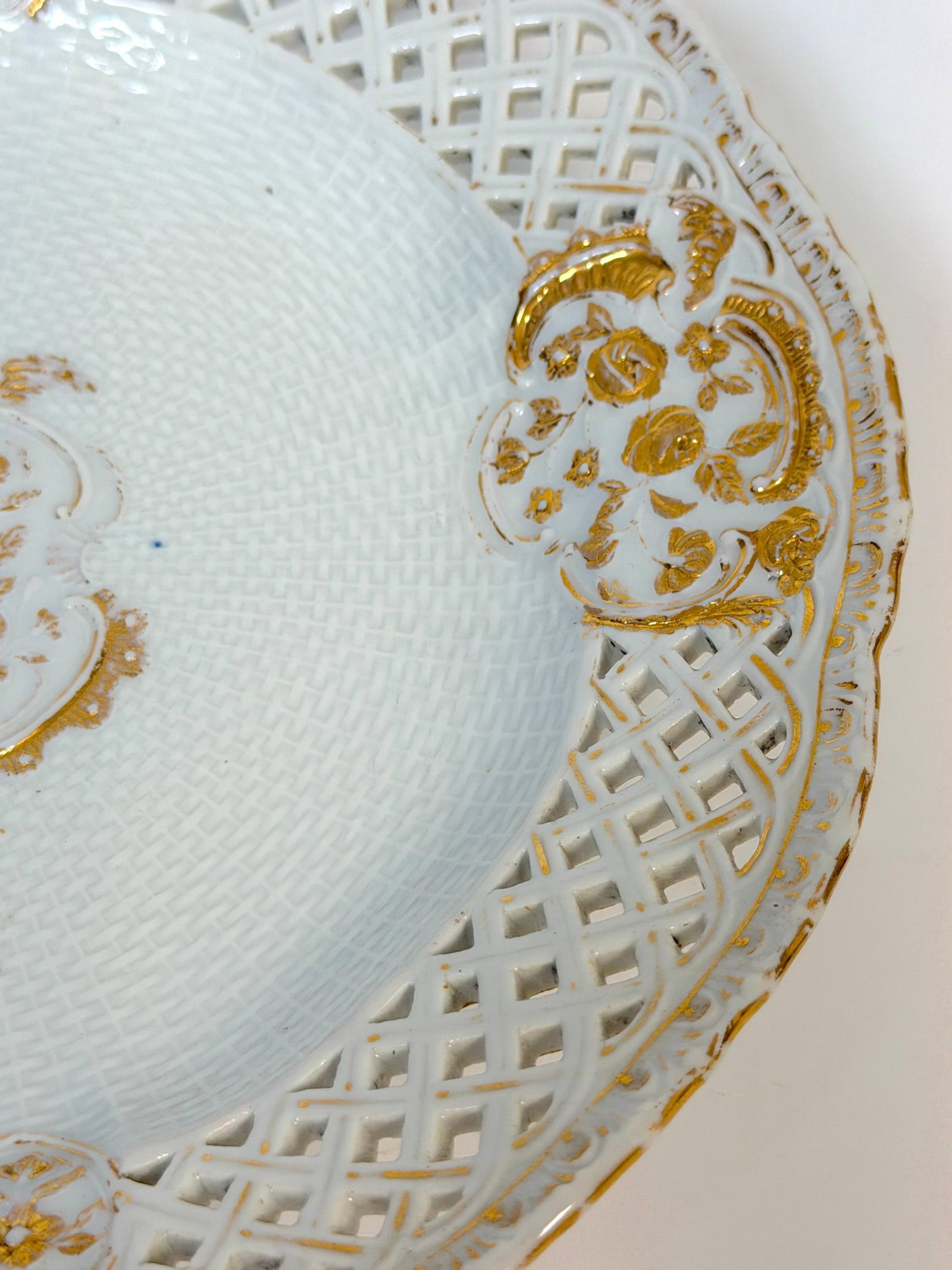 Meissen Marcolini-Period Reticulated Porcelain Plate, Circa (1774–1814) - 16