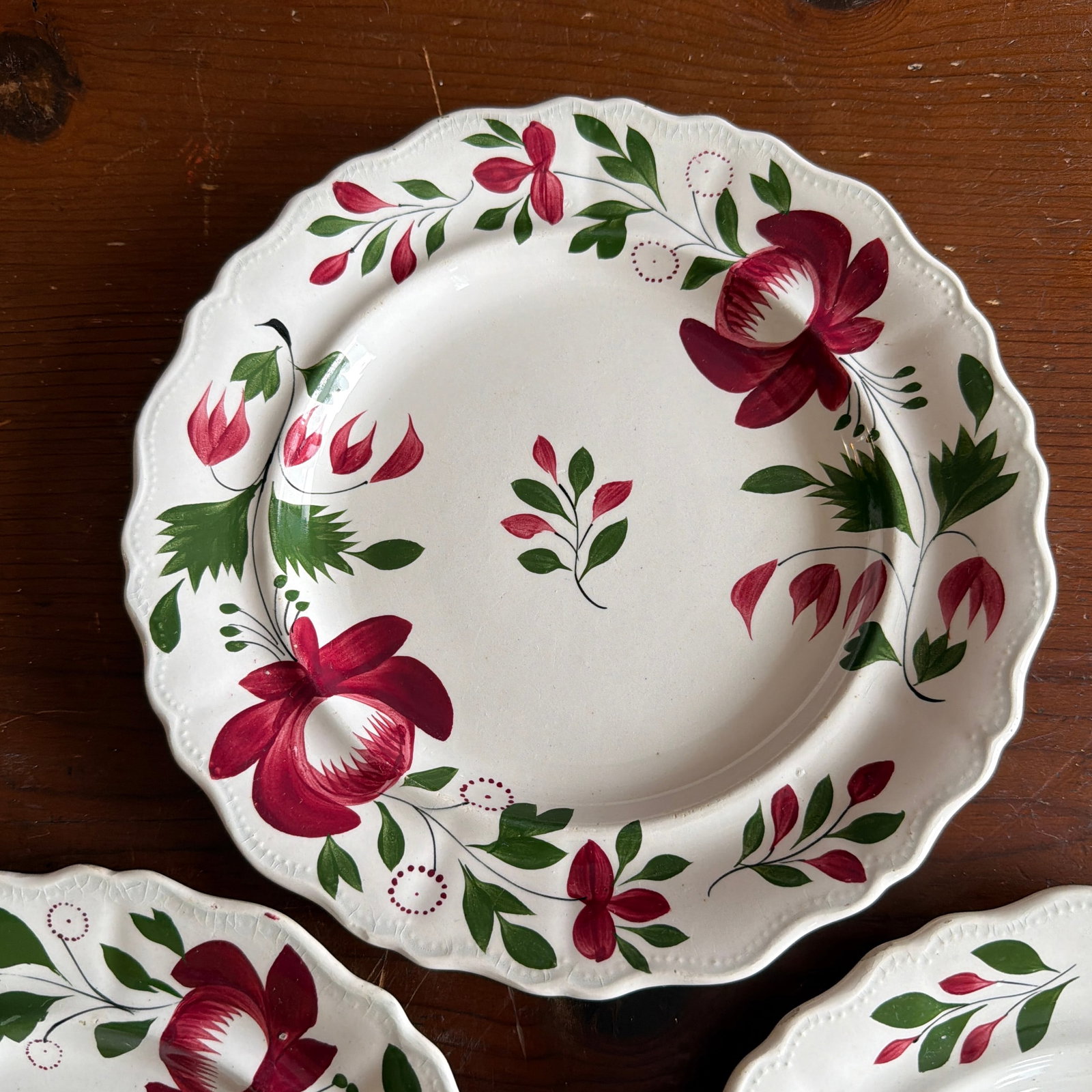 A Very Nice Set of 3 of Antique Staffordshire Early Adam's Rose Plates, Circa 1830 - 4