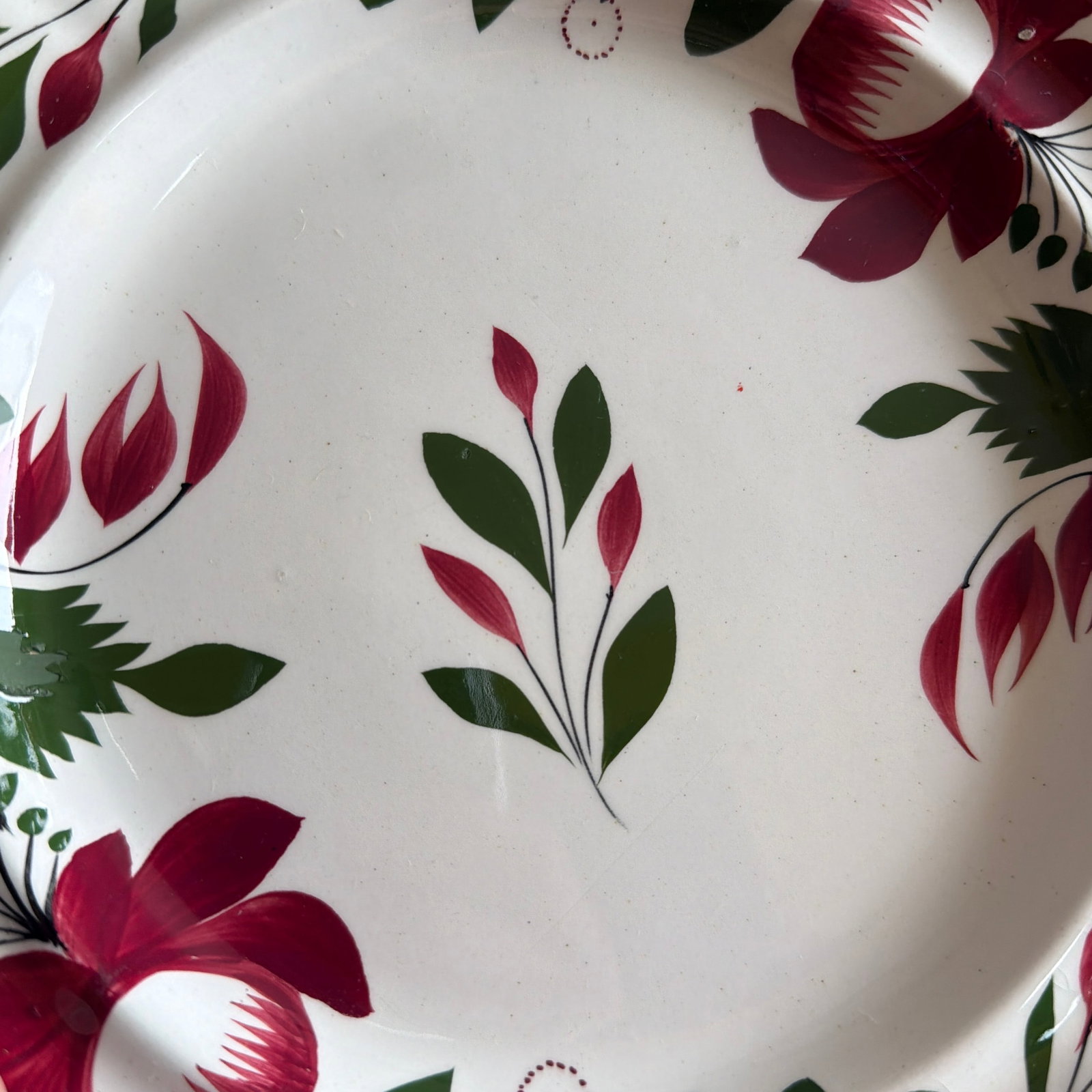 A Very Nice Set of 3 of Antique Staffordshire Early Adam's Rose Plates, Circa 1830 - 7