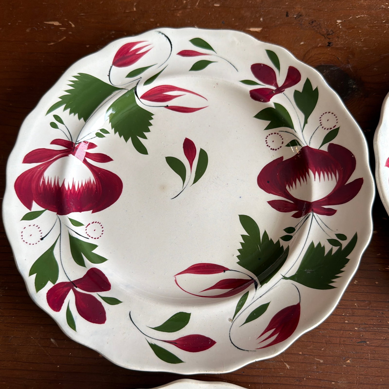 A Very Nice Set of 7 of Antique Staffordshire Early Adam's Rose Plates, Circa 1830 - 3