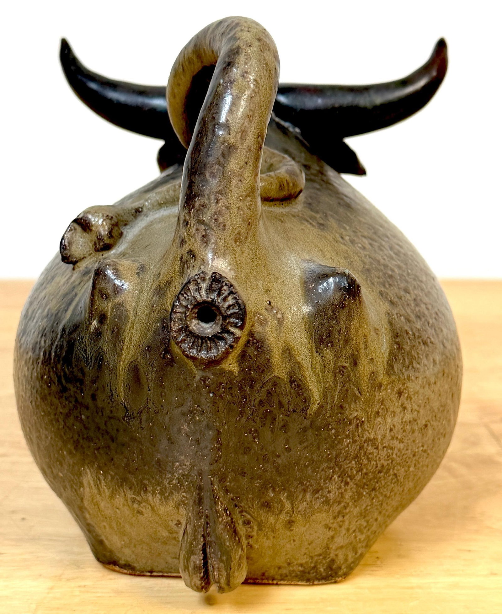 Jorge Mealha (1934–2021) Sculptural Steer / Bovine Form Portugal, late 20th C. - 15