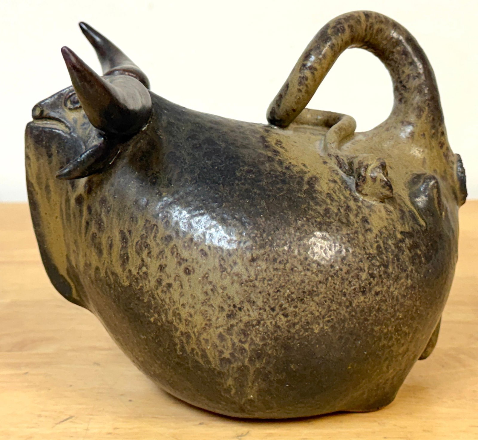 Jorge Mealha (1934–2021) Sculptural Steer / Bovine Form Portugal, late 20th C. - 3