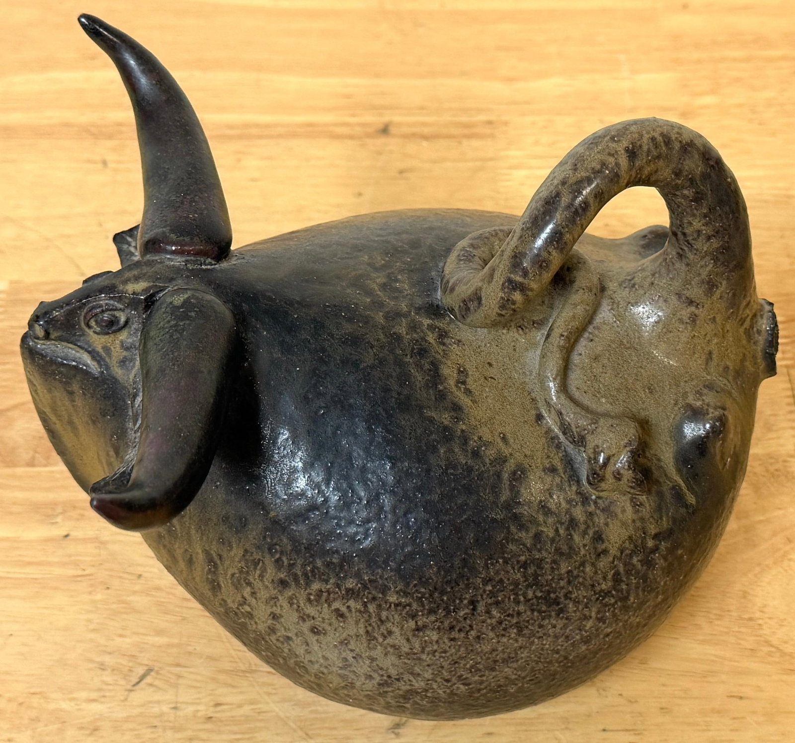 Jorge Mealha (1934–2021) Sculptural Steer / Bovine Form Portugal, late 20th C. - 4