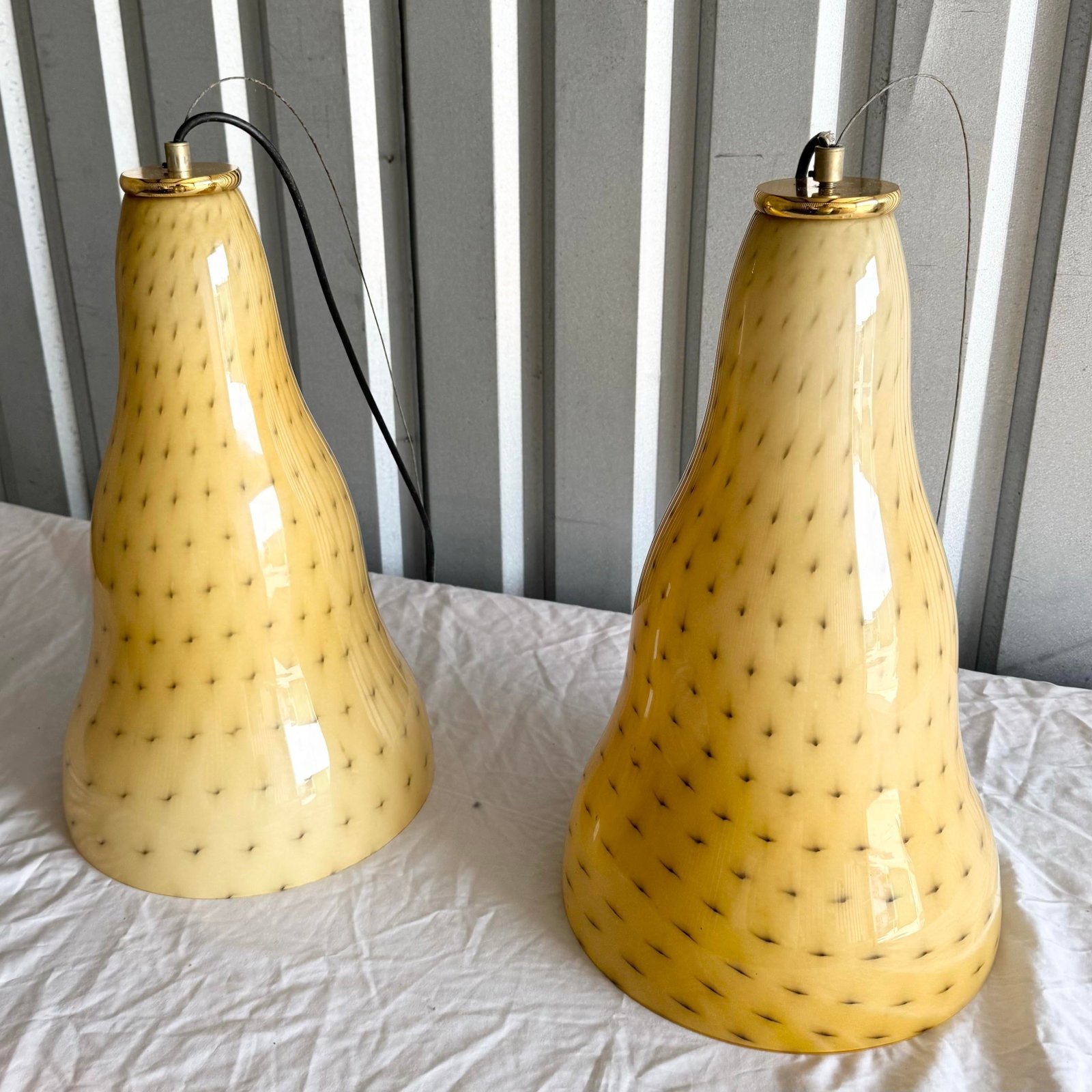 Vintage Italian Glass Pendant Lamps by Toso & Massari for Leucos - A Pair - 2