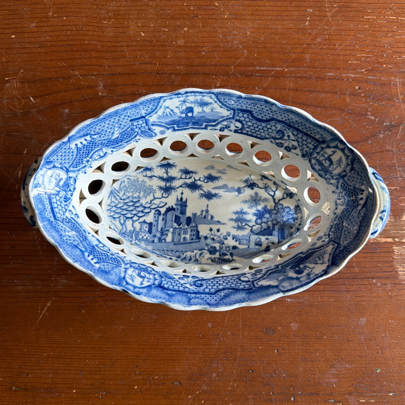 Antique Staffordshire Pearlware Blue Transfer "Gothic Castle" Chestnut Basket, Attributed to Spode, - 2