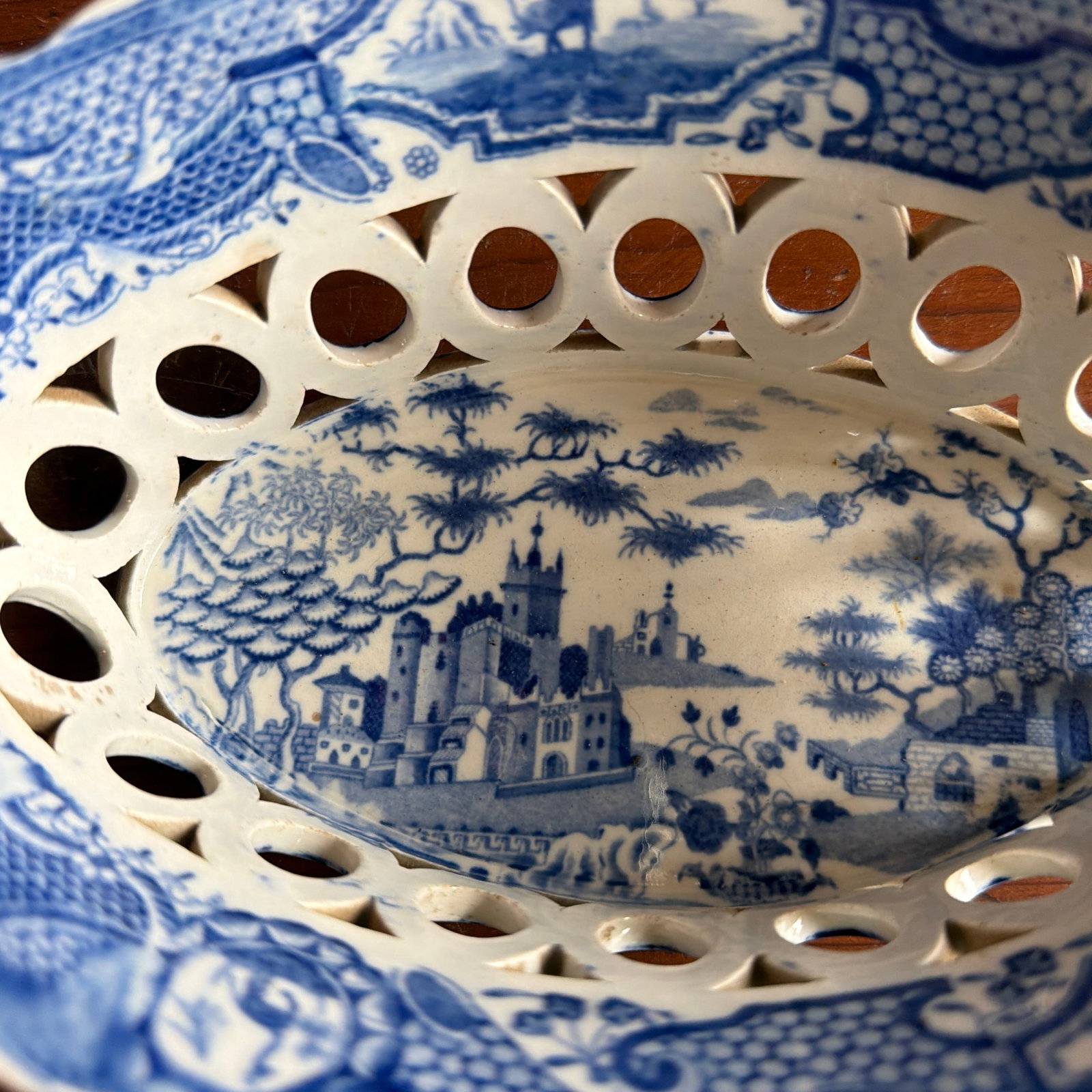 Antique Staffordshire Pearlware Blue Transfer "Gothic Castle" Chestnut Basket, Attributed to Spode, - 3