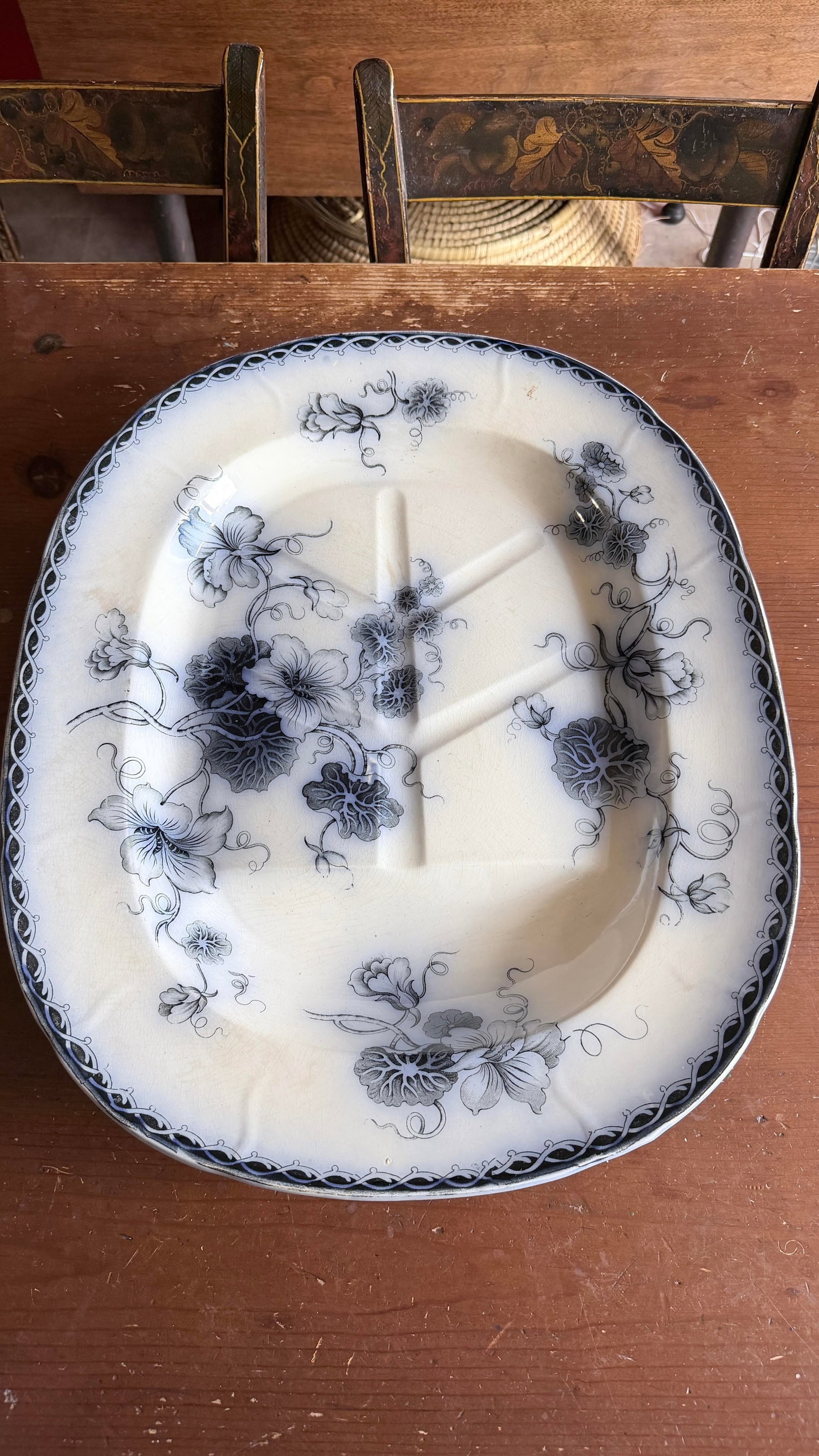 Antique Staffordshire Aesthetic Period Flow Mulberry "Aliwal" Pattern Tree in the Well Meat Platter, - 6