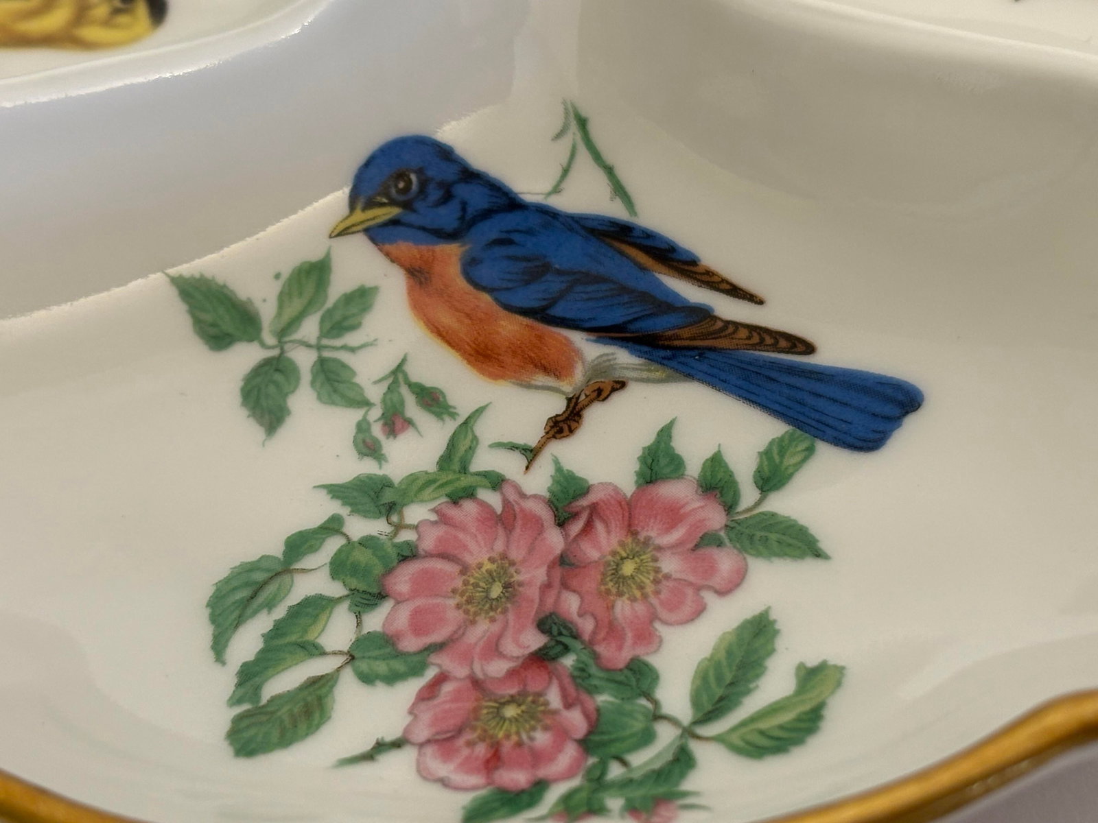 1940's Limoges, France Divided Porcelain Dish Trimeed in 24k Gold - 4