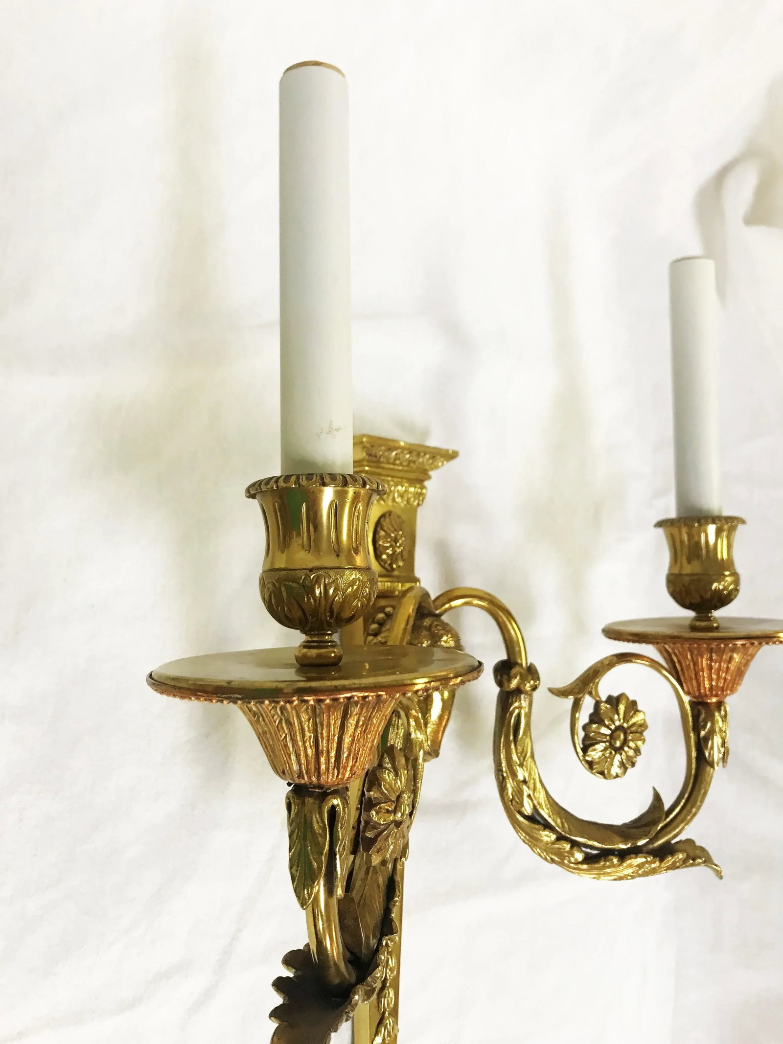 French Louis XVI Style Brass Rams Head Wall Sconces- a Pair - 5