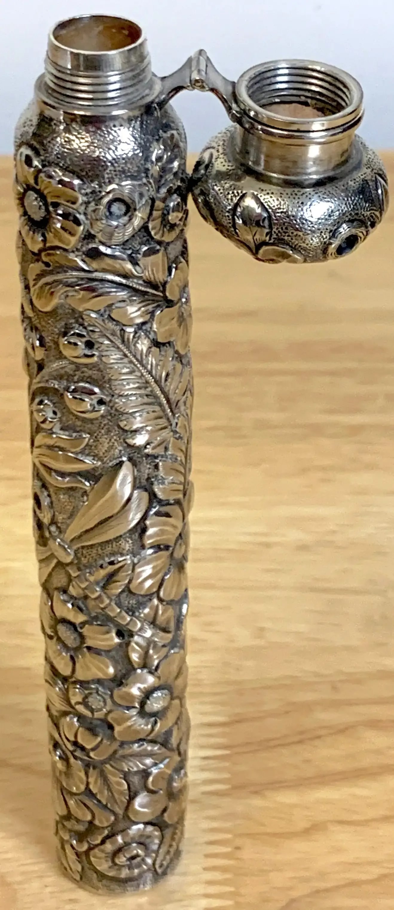 Late 19th Century Large Dominick & Haff Aesthetic Sterling Perfume or Flask With Dragon Fly - 7