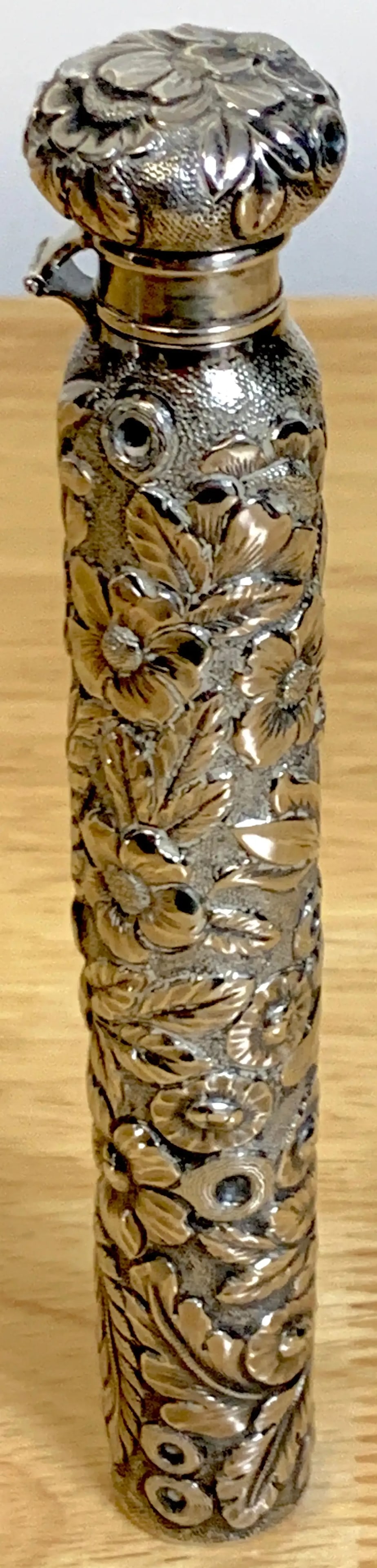 Late 19th Century Large Dominick & Haff Aesthetic Sterling Perfume or Flask With Dragon Fly - 9