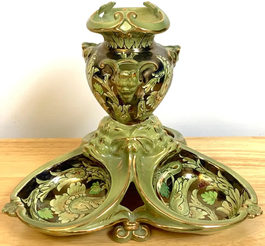 Early 20th Century Cantagalli Lusture Majolica Centerpiece - 3