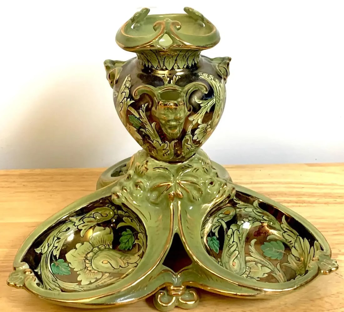 Early 20th Century Cantagalli Lusture Majolica Centerpiece - 7