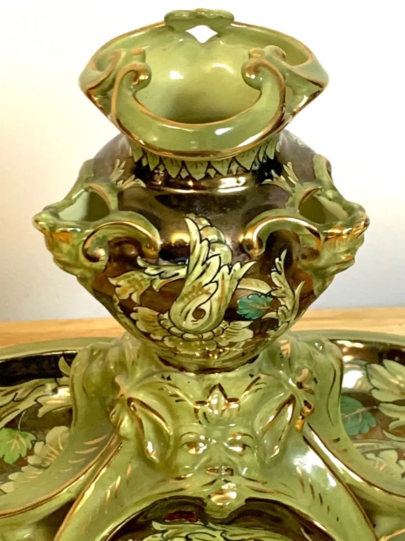 Early 20th Century Cantagalli Lusture Majolica Centerpiece - 8