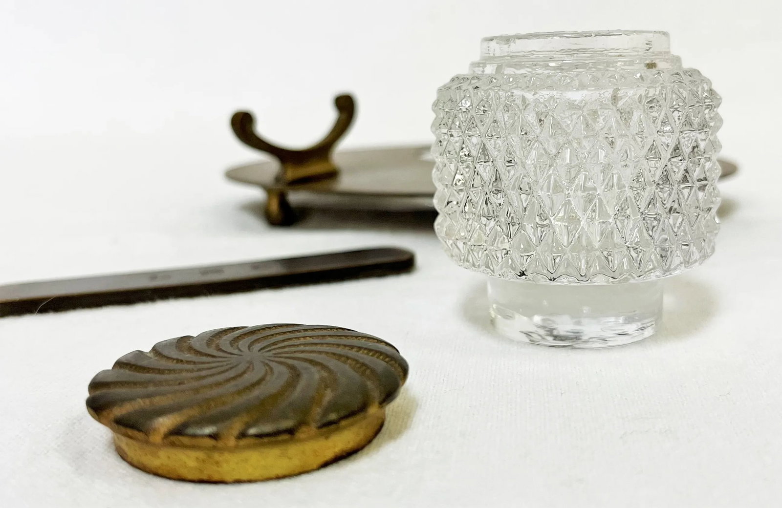Vintage Bradley & Hubbard Brass and Cut Glass Inkwell Desk Set - 3