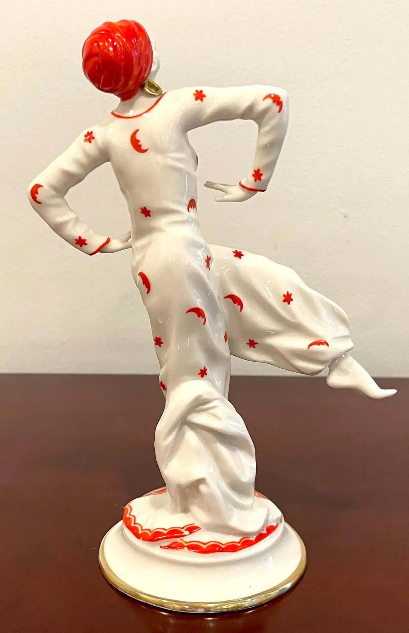 Early 20th Century Art Deco Figurine of 'Mata Hari' by Capodimonte / Naples Porcelain Company - 6