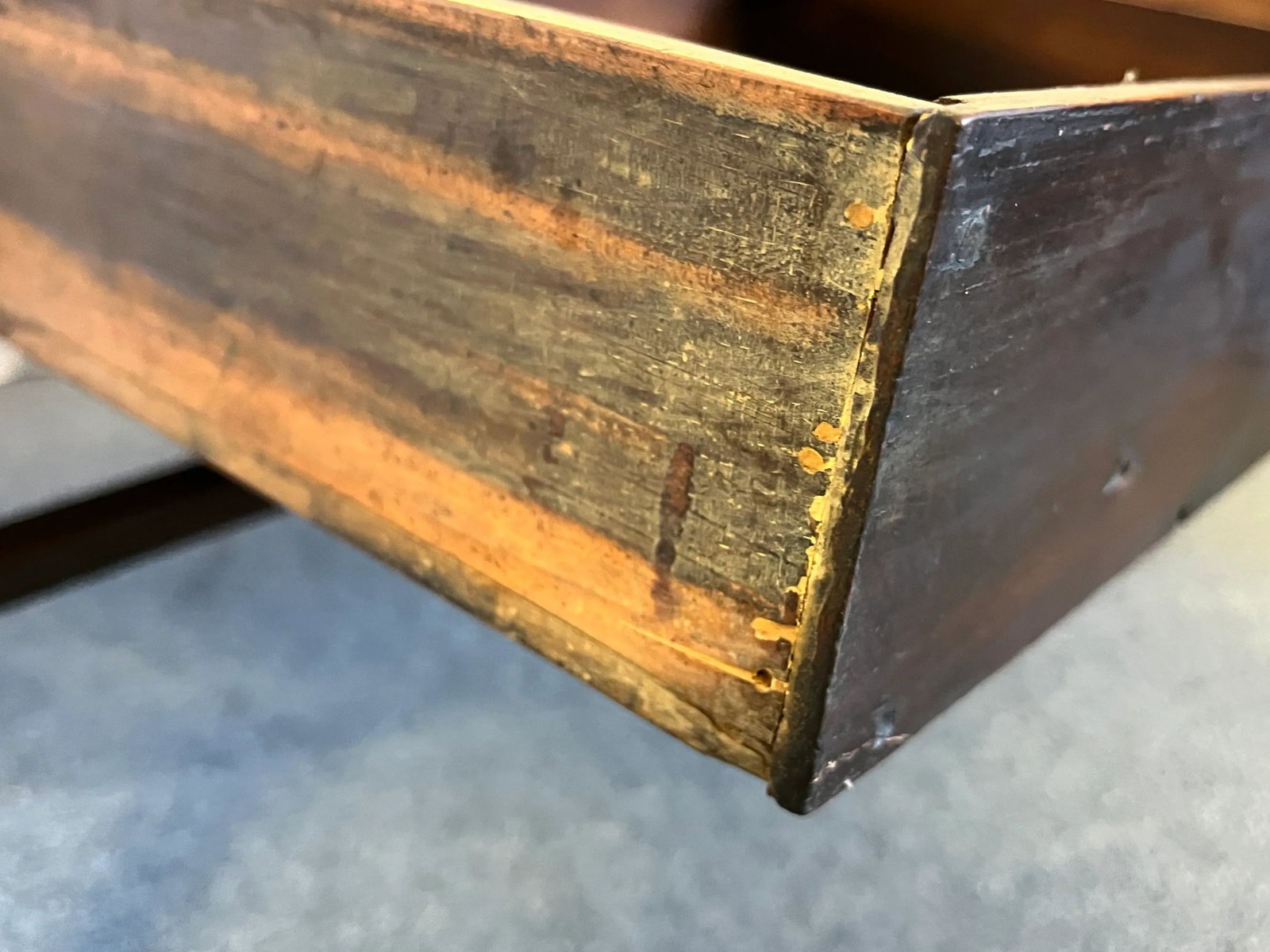 19th Century Chinese Low Kang Tea Table With Drawers - 7