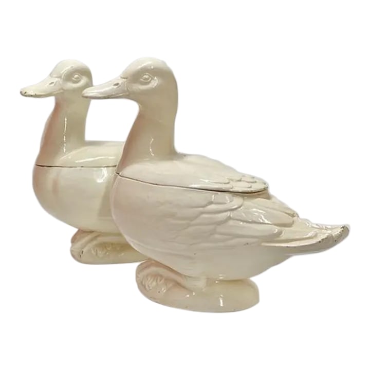 Italian Creamware Trompe l'Oeil Tureens in the Form of Ducks, Nove Di Bassano: Italian Creamware Trompe L'oeil Tureens in the form of Ducks, Nove di Bassano, Pasquale Antonibon Factory - Nove (Period of Giovanni Maria Baccin, 1775-1802 The fine creamware earthenware soup