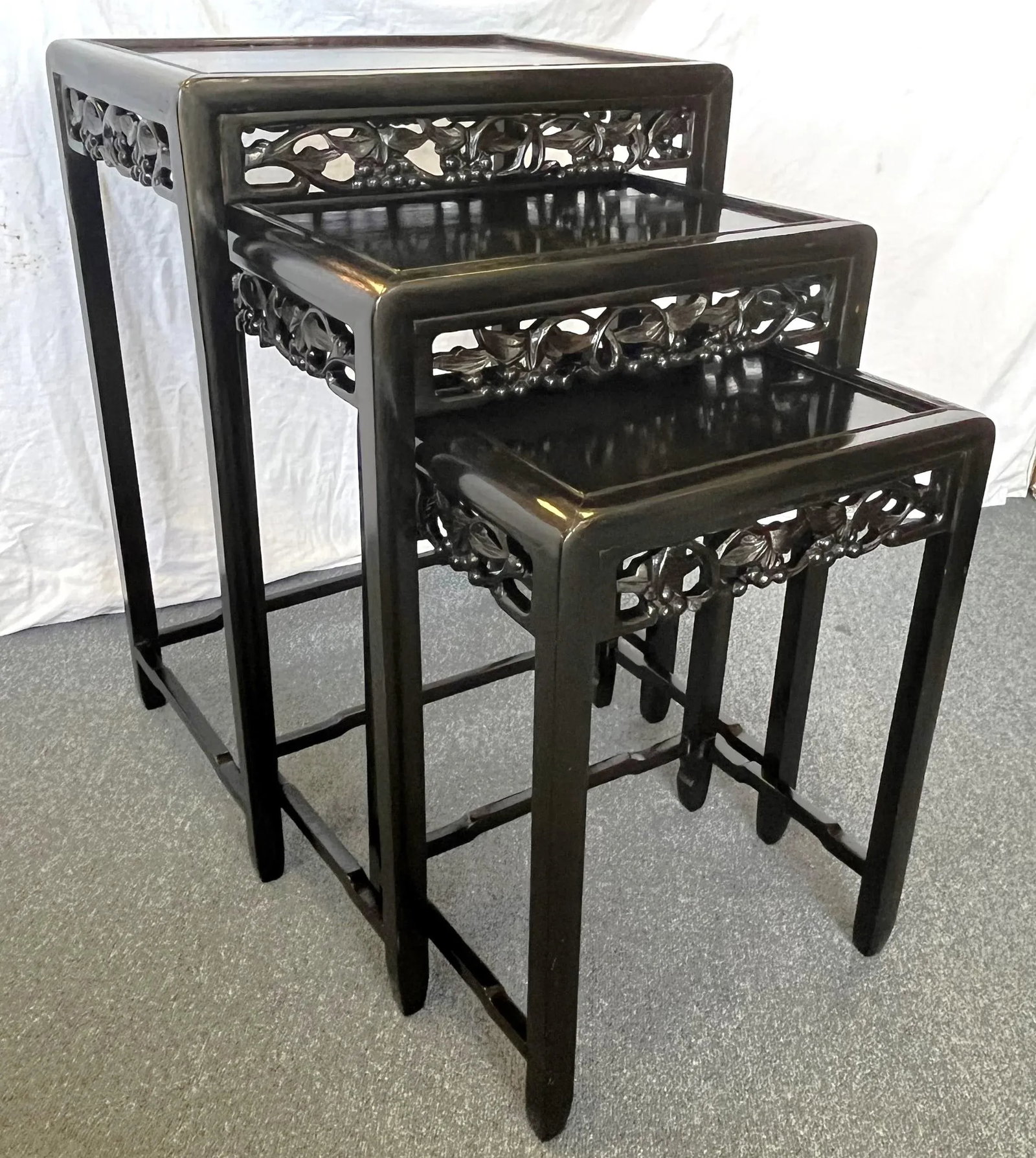 Mid Century Modern Chinese Carved Wood Nesting Tables in Ebony Finish- Set of 3 - 5