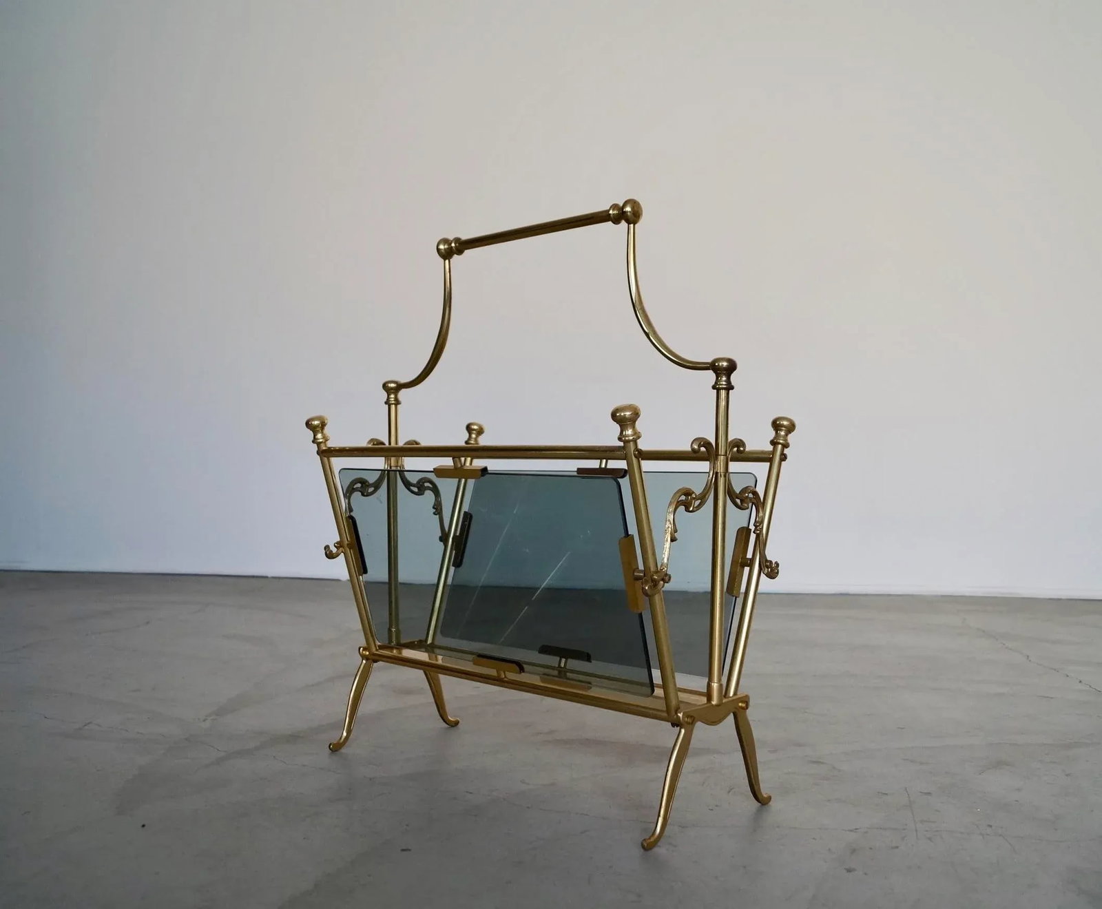 1960's Hollywood Regency Italian Solid Brass Magazine Rack - 2