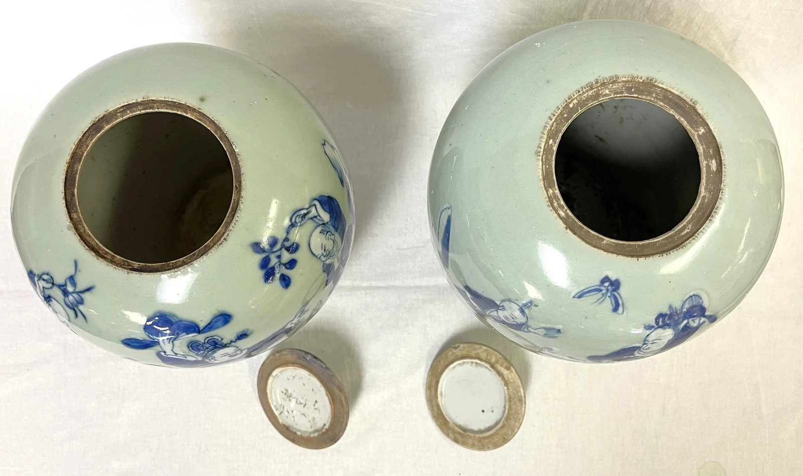 Vintage Chinoiserie Hand Painted Celedon and Blue Lidded Ceramic Ginger Jars- a Pair - 10