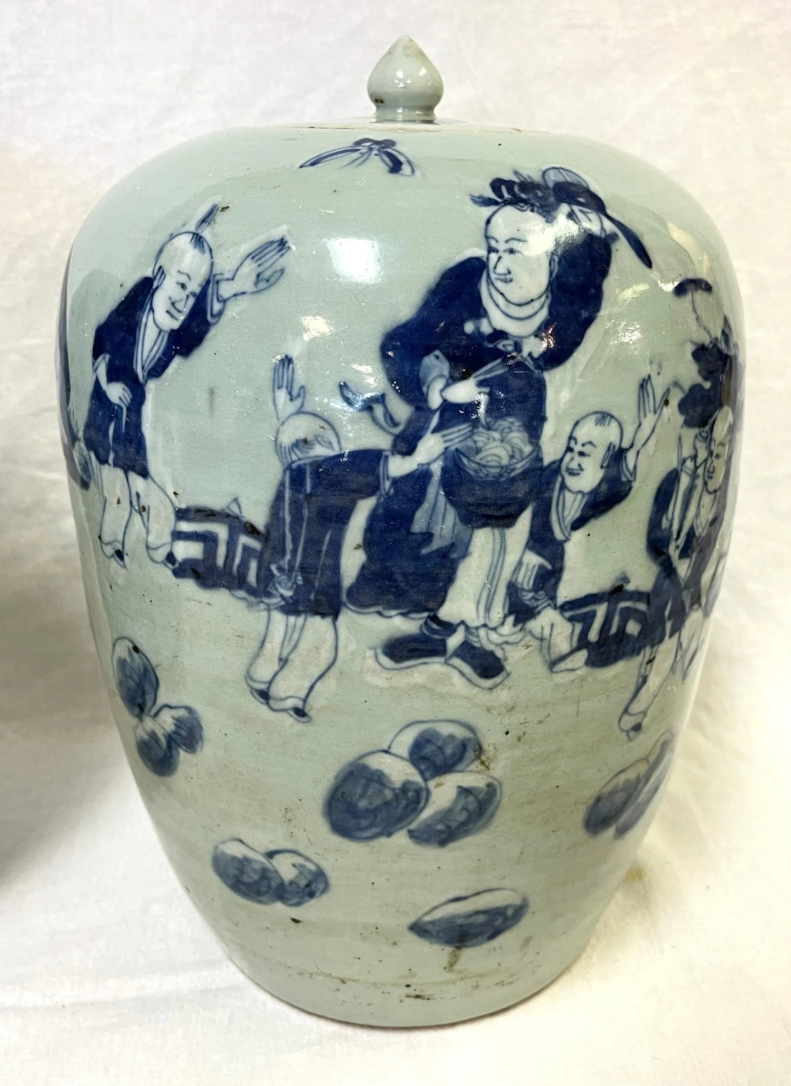 Vintage Chinoiserie Hand Painted Celedon and Blue Lidded Ceramic Ginger Jars- a Pair - 5