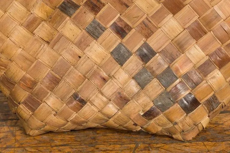 Antique Rustic Hand Woven Karagumoy Filipino Two Toned Grain Basket - 9