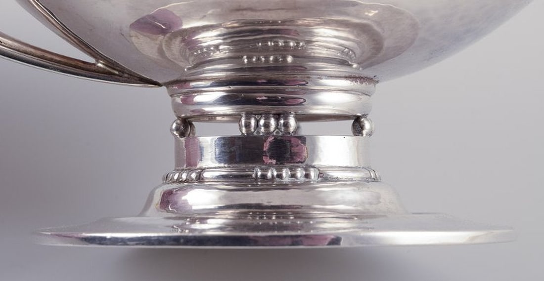 Johan Rohde for Georg Jensen, Denmark. Sterling silver gravy boat. Hand hammered pitcher with handle - 6