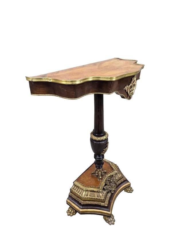 Vintage French Louis XV Style Walnut & Gilt Bronze Console Table - 7