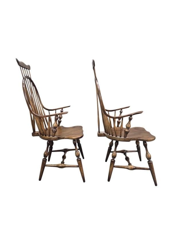 Antique Windsor Bow back Spindle Armchair - 7
