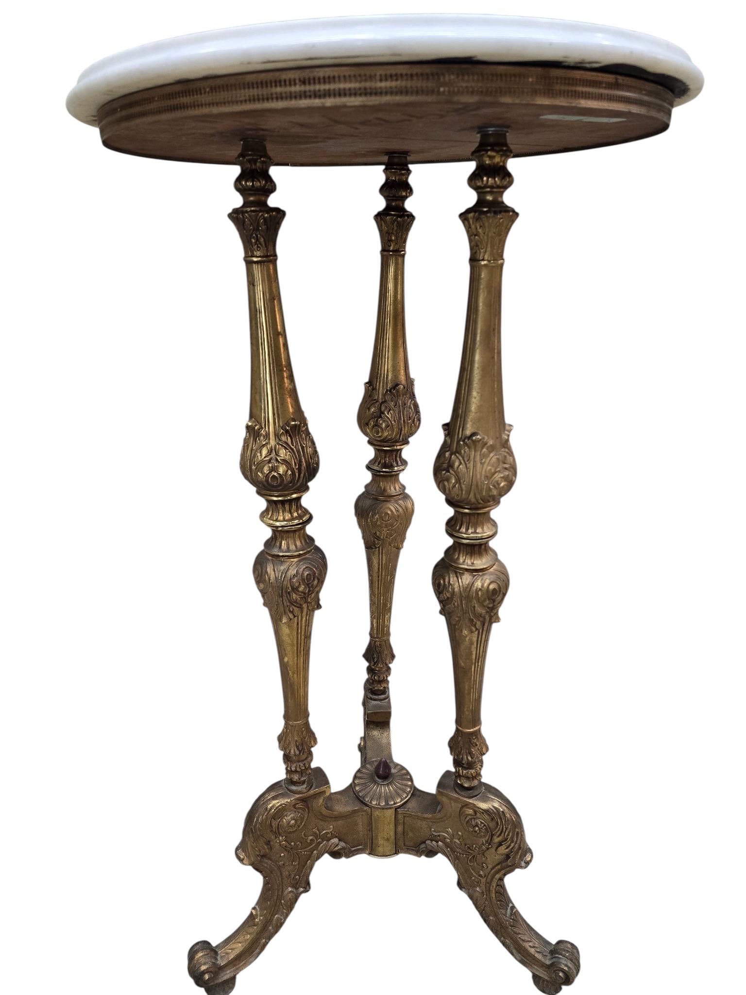Antique Louis XVI Style Pedestal Side Table - 7