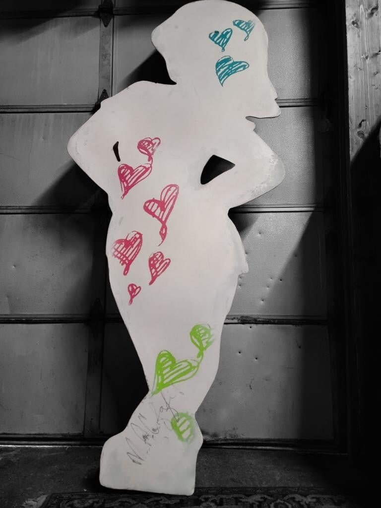 Vintage Mac Cosmetics Fiberglass Urban Art "Fafi" Statue - 7
